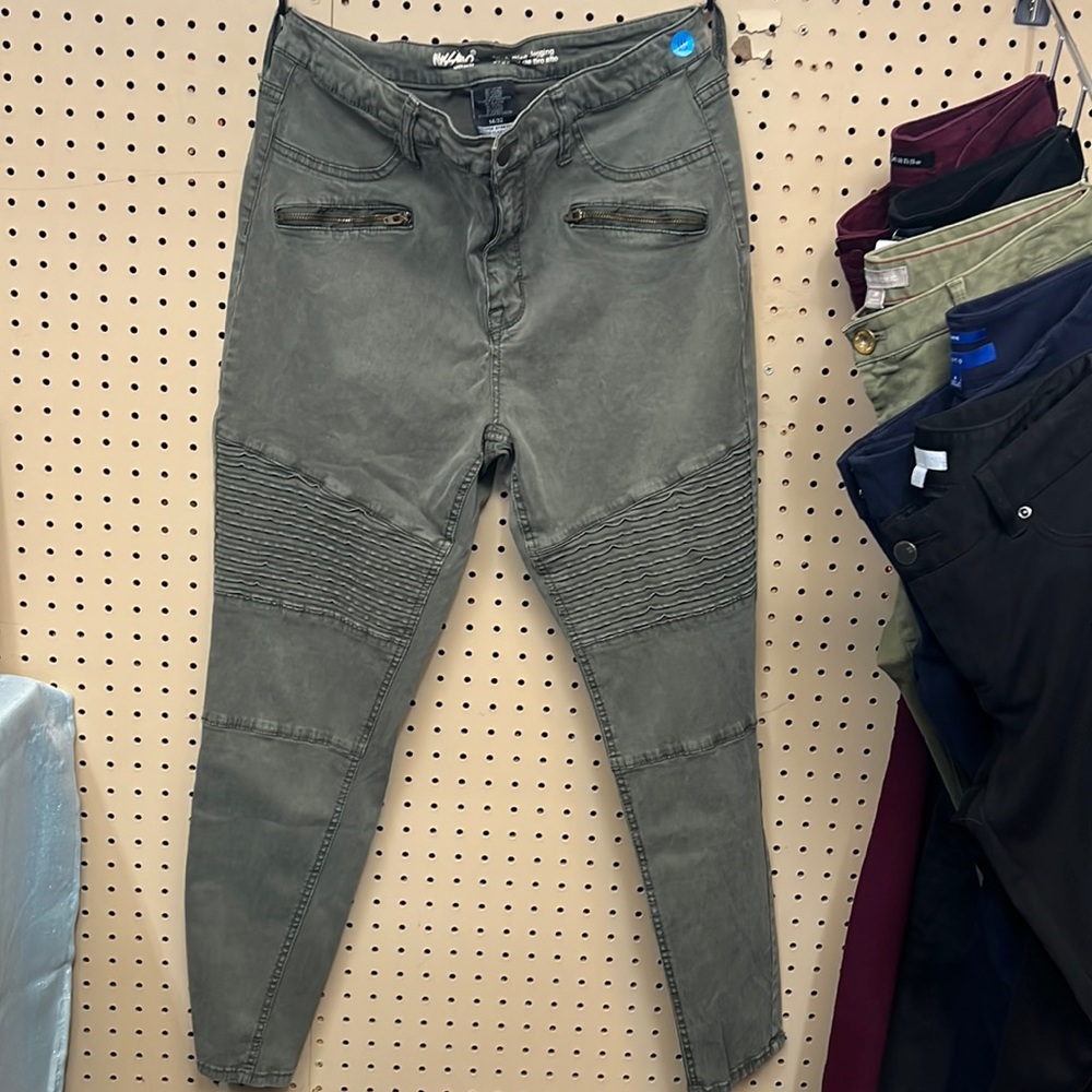Mossimo Jean